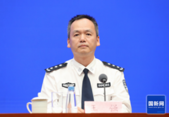 目前汽車“智駕”系統(tǒng)都不具備“自動駕駛”功能 公安部:目前汽車“智駕”系統(tǒng)都不具備“自動駕駛”功能